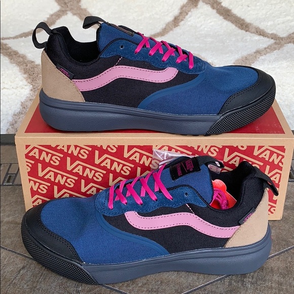 Vans Shoes - • VANS ULTRARANGE GIBRALTAR SEA/EBONY WMNS